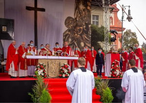 Biskupové Čech, Moravy a Slezska vybízejí k postu za ukončení pandemie